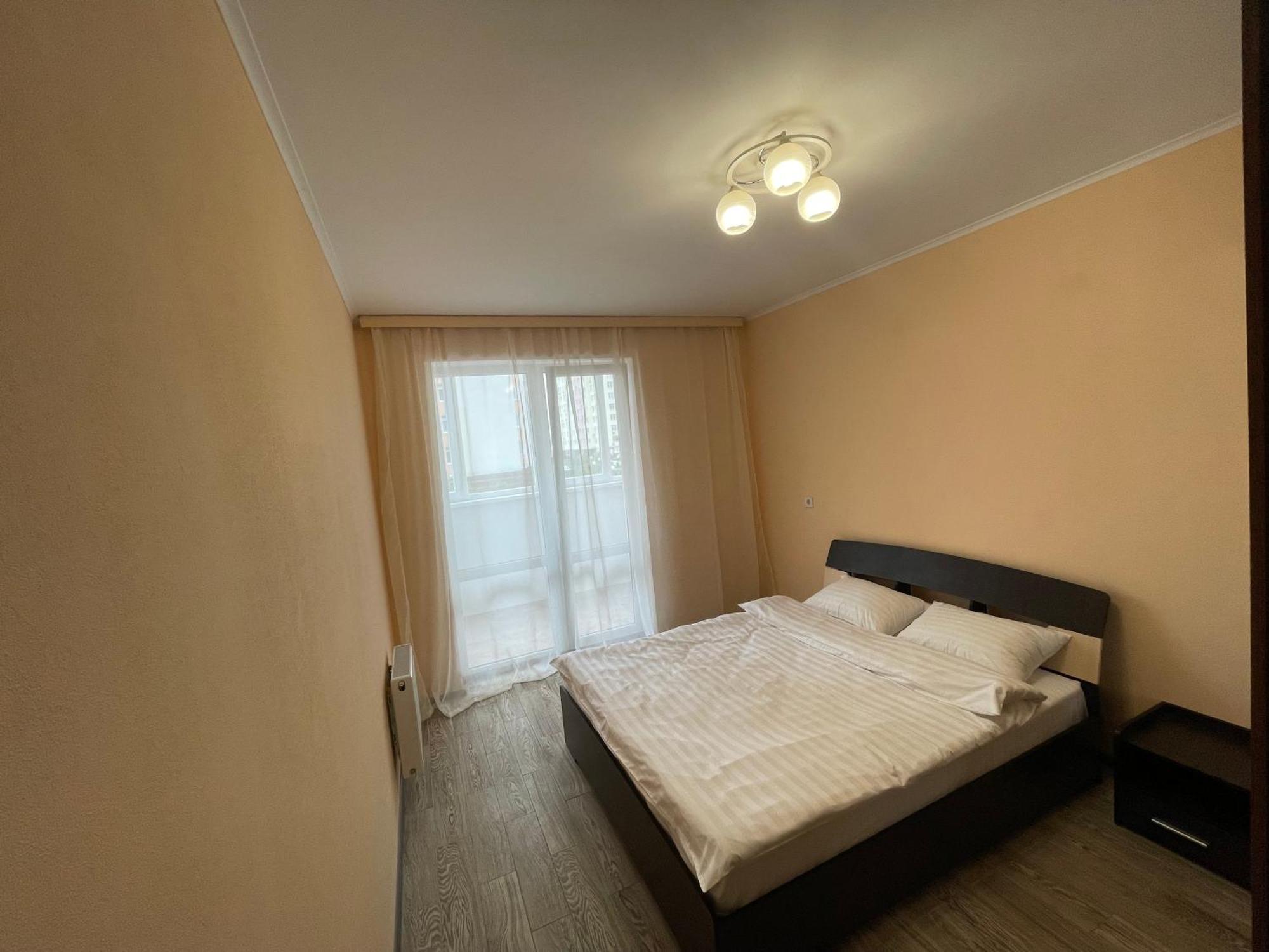 Apartment Voskresenska 18 , Парковые Озера Київ Екстер'єр фото
