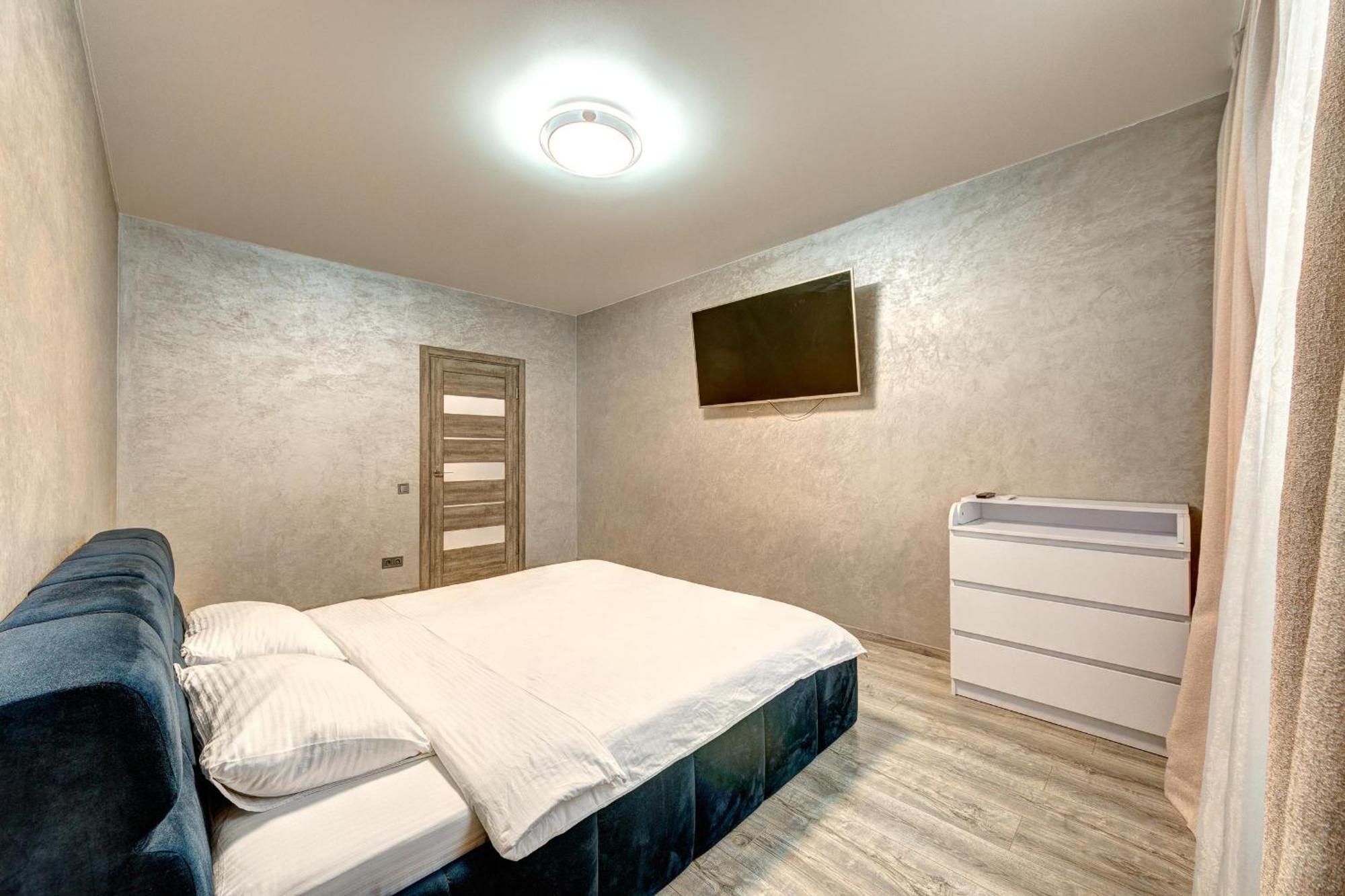 Apartment Voskresenska 18 , Парковые Озера Київ Номер фото