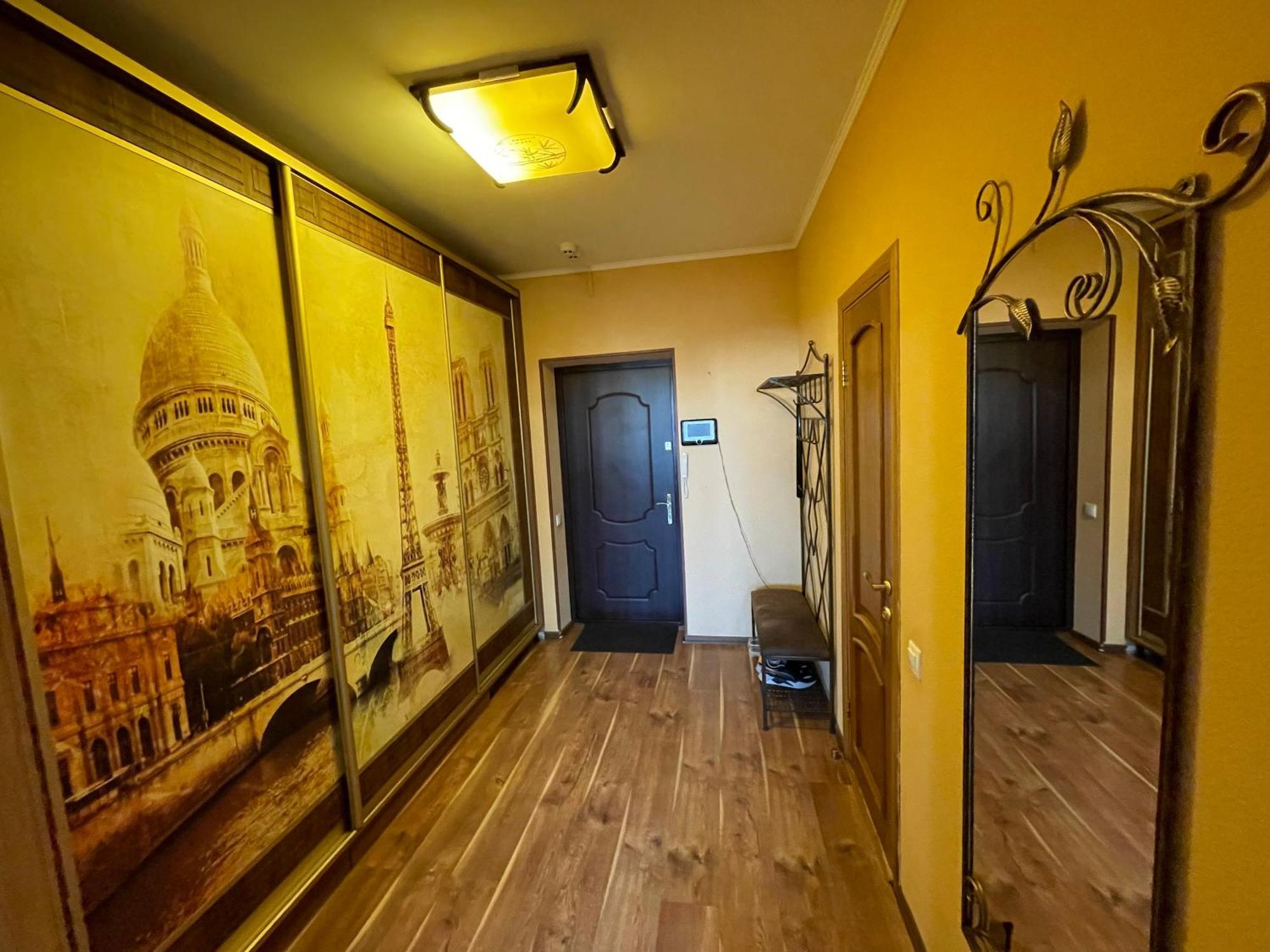 Apartment Voskresenska 18 , Парковые Озера Київ Номер фото
