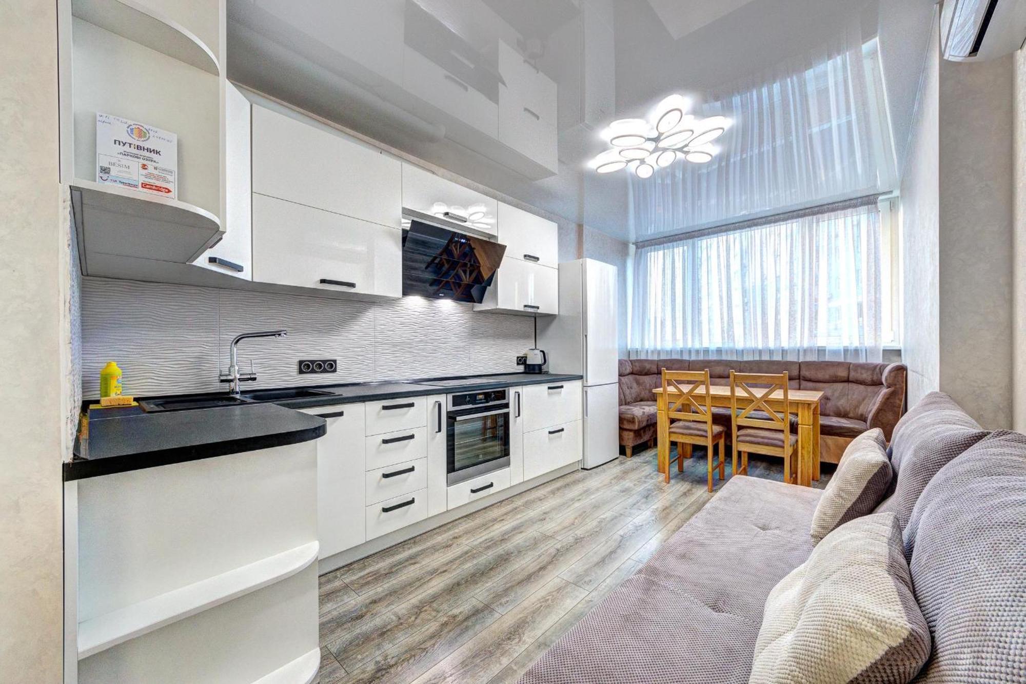 Apartment Voskresenska 18 , Парковые Озера Київ Номер фото
