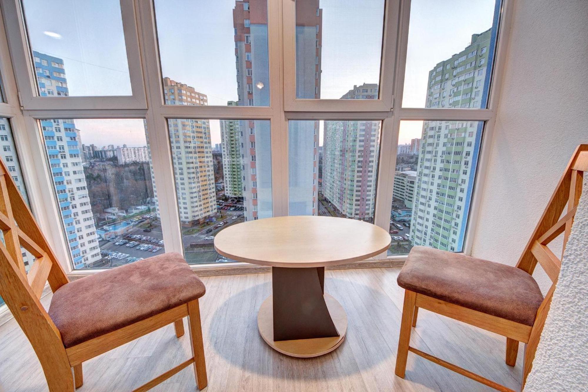 Apartment Voskresenska 18 , Парковые Озера Київ Номер фото